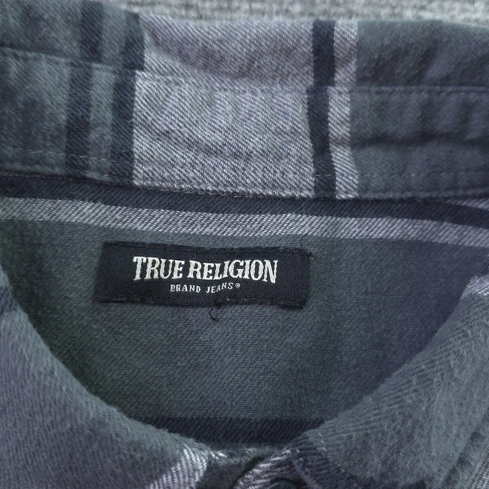 True Religion‎ Flannel Shirt Medium Gray Green Striped Button Up Outdoors